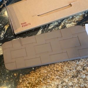 Longaberger bread basket warmer